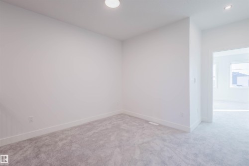 339 Munn Way, Leduc, AB - Indoor Photo Showing Other Room