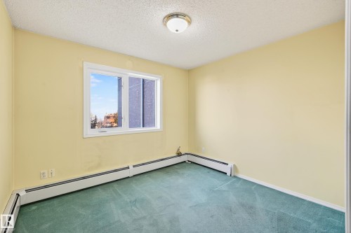 301 10511 42 Avenue, Edmonton, AB - Indoor Photo Showing Other Room