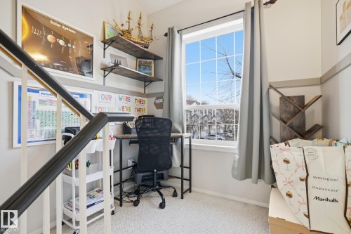 17 9935 167 Street, Edmonton, AB - Indoor