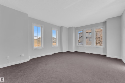 1807 52 Street, Edmonton, AB - Indoor Photo Showing Other Room