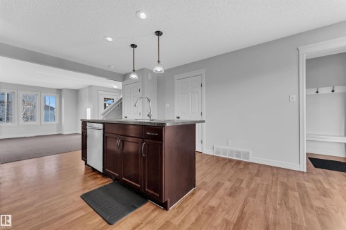 1807 52 Street, Edmonton, AB - Indoor Photo Showing Kitchen