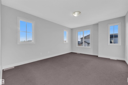 1807 52 Street, Edmonton, AB - Indoor Photo Showing Other Room