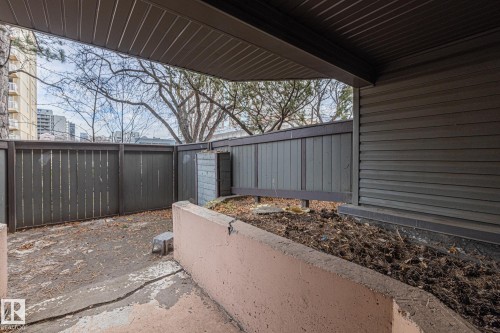 G7 10148 118 Street, Edmonton, AB - Outdoor