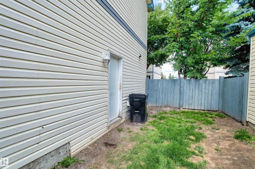 10516 108 Avenue, Edmonton, AB - Outdoor