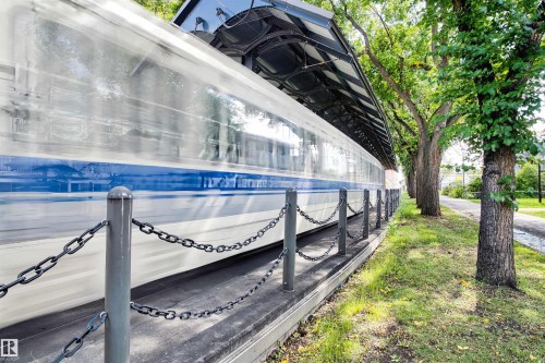 10516 108 Avenue, Edmonton, AB - Outdoor