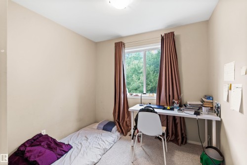 10516 108 Avenue, Edmonton, AB - Indoor