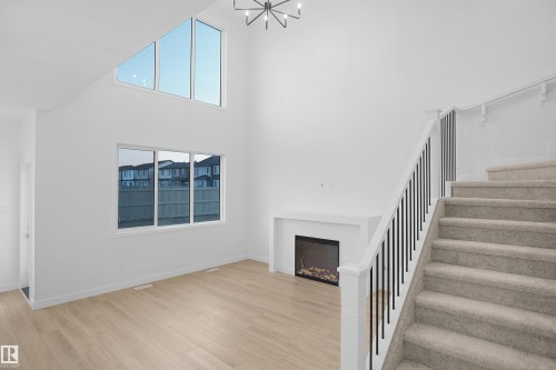 7227 182 Avenue, Edmonton, AB - Indoor Photo Showing Other Room