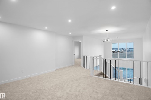 7227 182 Avenue, Edmonton, AB - Indoor Photo Showing Other Room