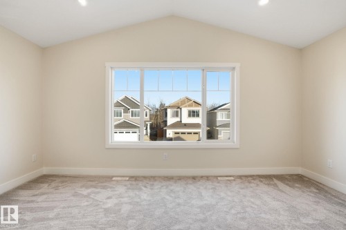 721 Astoria Way, Devon, AB - Indoor Photo Showing Other Room