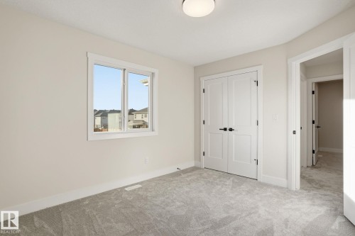 721 Astoria Way, Devon, AB - Indoor Photo Showing Other Room