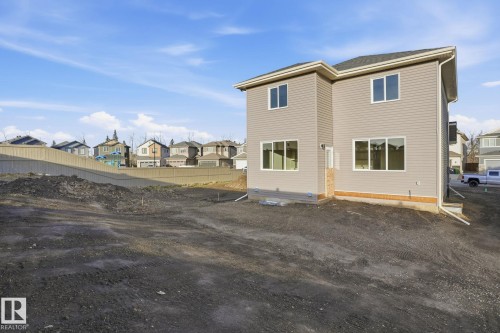 721 Astoria Way, Devon, AB - Outdoor
