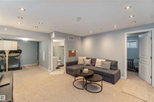 8306 180A Avenue, Edmonton, AB - Indoor