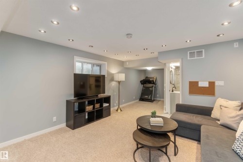 8306 180A Avenue, Edmonton, AB - Indoor Photo Showing Living Room