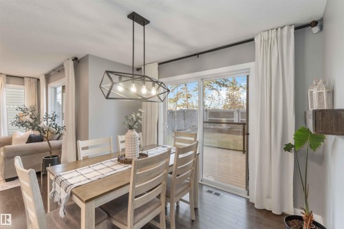 8306 180A Avenue, Edmonton, AB - Indoor Photo Showing Dining Room