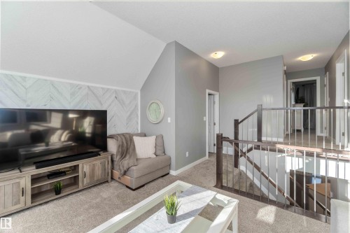 8306 180A Avenue, Edmonton, AB - Indoor Photo Showing Living Room