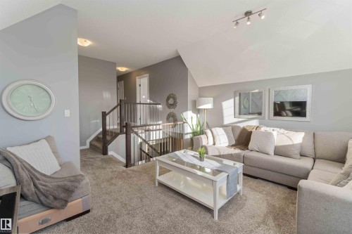 8306 180A Avenue, Edmonton, AB - Indoor Photo Showing Living Room