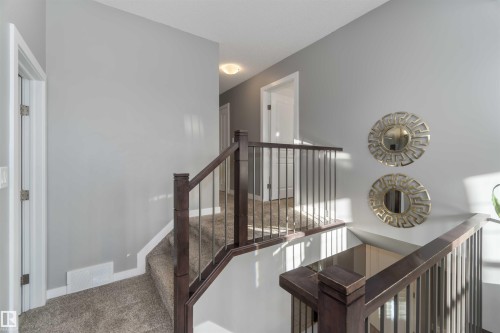 8306 180A Avenue, Edmonton, AB - Indoor Photo Showing Other Room