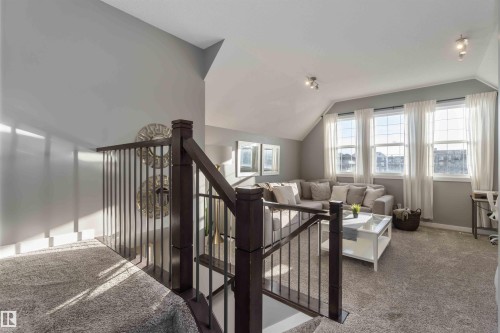 8306 180A Avenue, Edmonton, AB - Indoor Photo Showing Other Room