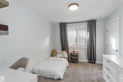 8306 180A Avenue, Edmonton, AB - Indoor Photo Showing Bedroom