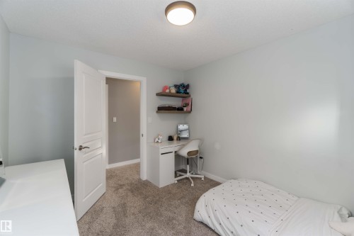 8306 180A Avenue, Edmonton, AB - Indoor Photo Showing Bedroom