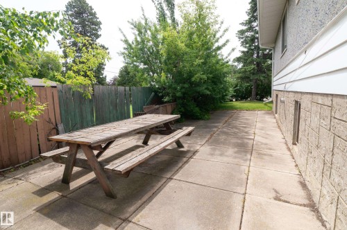 8316 73 Avenue, Edmonton, AB - Outdoor