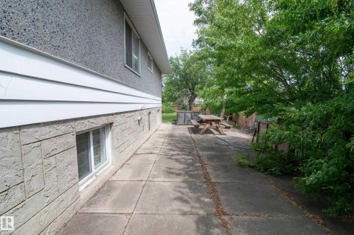 8316 73 Avenue, Edmonton, AB - Outdoor