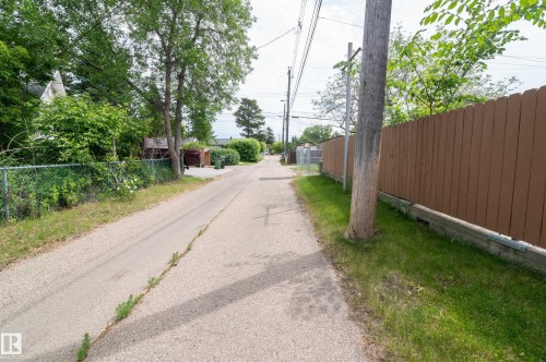 8316 73 Avenue, Edmonton, AB - Outdoor