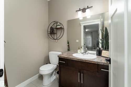 86 8602 Southfort Boulevard, Fort Saskatchewan, AB - Indoor Photo Showing Bathroom