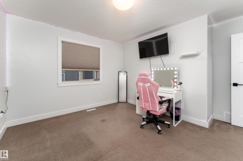 86 8602 Southfort Boulevard, Fort Saskatchewan, AB - Indoor