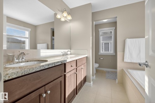 10 Codette Way, Sherwood Park, AB - Indoor Photo Showing Bathroom