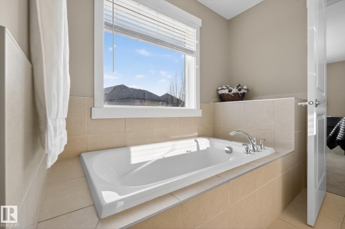 10 Codette Way, Sherwood Park, AB - Indoor Photo Showing Bathroom