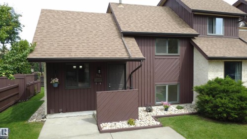 744 Saddleback Road, Edmonton, AB - Outdoor