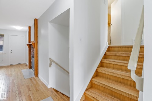 744 Saddleback Road, Edmonton, AB - Indoor Photo Showing Other Room