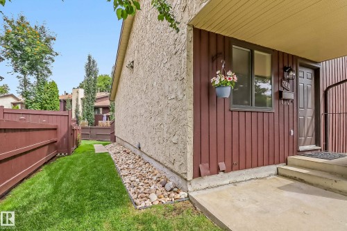 744 Saddleback Road, Edmonton, AB - Outdoor With Exterior