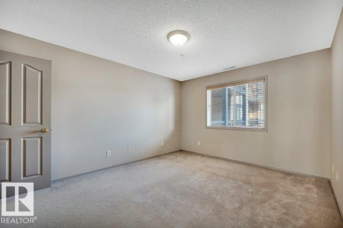 322 16303 95 Street, Edmonton, AB - Indoor Photo Showing Other Room