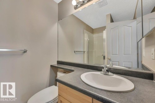 322 16303 95 Street, Edmonton, AB - Indoor Photo Showing Bathroom