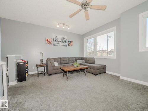 109 Rue Moreau, Beaumont, AB - Indoor Photo Showing Living Room