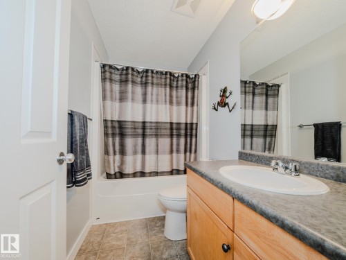 109 Rue Moreau, Beaumont, AB - Indoor Photo Showing Bathroom