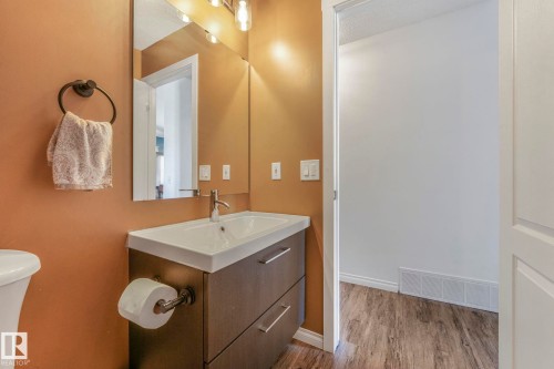 5606 55 Street, Beaumont, AB - Indoor Photo Showing Bathroom
