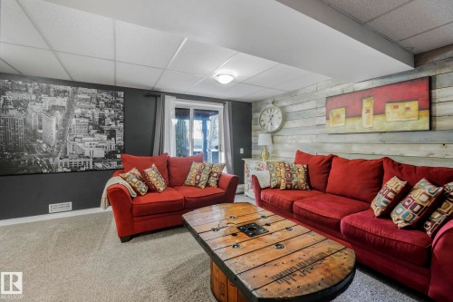 5606 55 Street, Beaumont, AB - Indoor Photo Showing Living Room