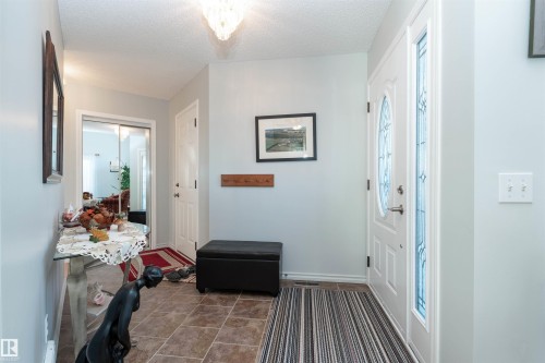 479 Meadowview Drive, Sherwood Park, AB - Indoor Photo Showing Other Room