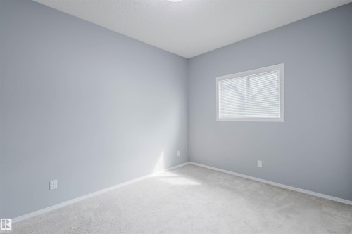 9 6520 2 Avenue, Edmonton, AB - Indoor Photo Showing Other Room