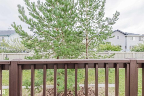 9 6520 2 Avenue, Edmonton, AB - Outdoor