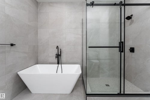 145 Graybriar Drive, Stony Plain, AB - Indoor Photo Showing Bathroom