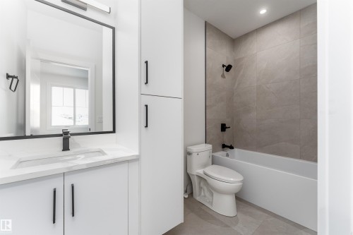 145 Graybriar Drive, Stony Plain, AB - Indoor Photo Showing Bathroom