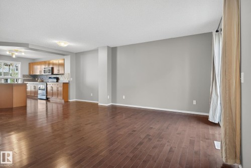 87 2051 Towne Centre Boulevard, Edmonton, AB - Indoor