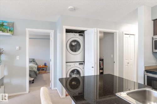 115 3315 James Mowatt Trail, Edmonton, AB - Indoor Photo Showing Laundry Room