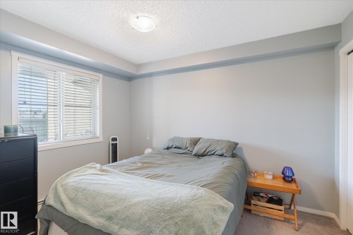 115 3315 James Mowatt Trail, Edmonton, AB - Indoor Photo Showing Bedroom