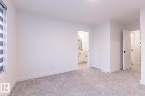 2929 Coughlan Green, Edmonton, AB - Indoor