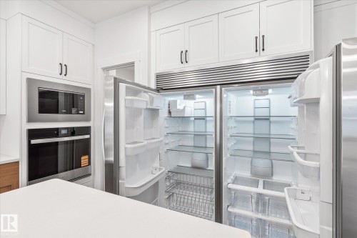 8724 226 Street, Edmonton, AB - Indoor